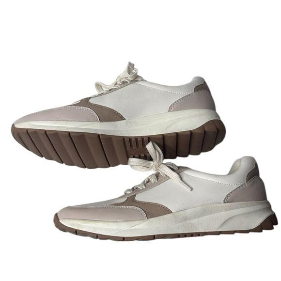 Naturalizer Women’s Shay Leather Sneakers. Size 8.5. New without Box. - Picture 3 of 9